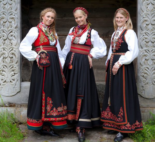 Bunadsølv Telemark, RysstadSylv Setesdal